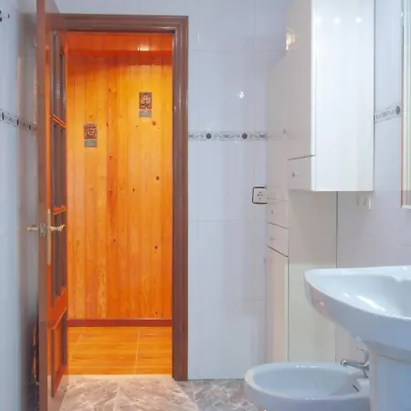 Avg Alvaro De Albornoz 19 Apartment Gijon