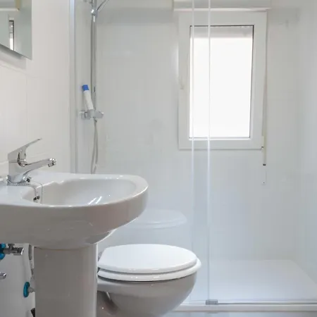 Apartment Avg Alvaro De Albornoz 19 Gijon